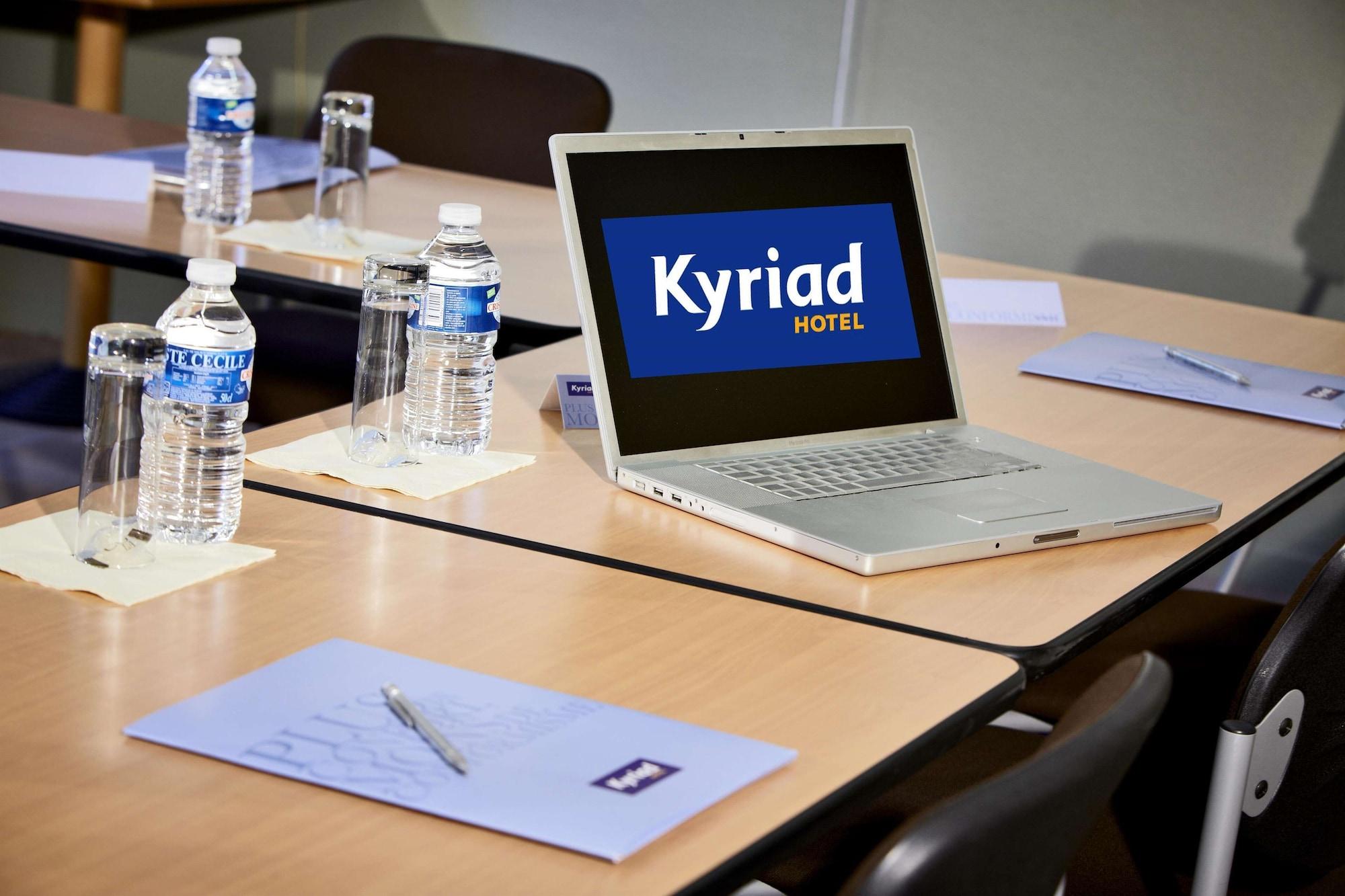Kyriad Hotel Montpellier Centre Antigone Buitenkant foto