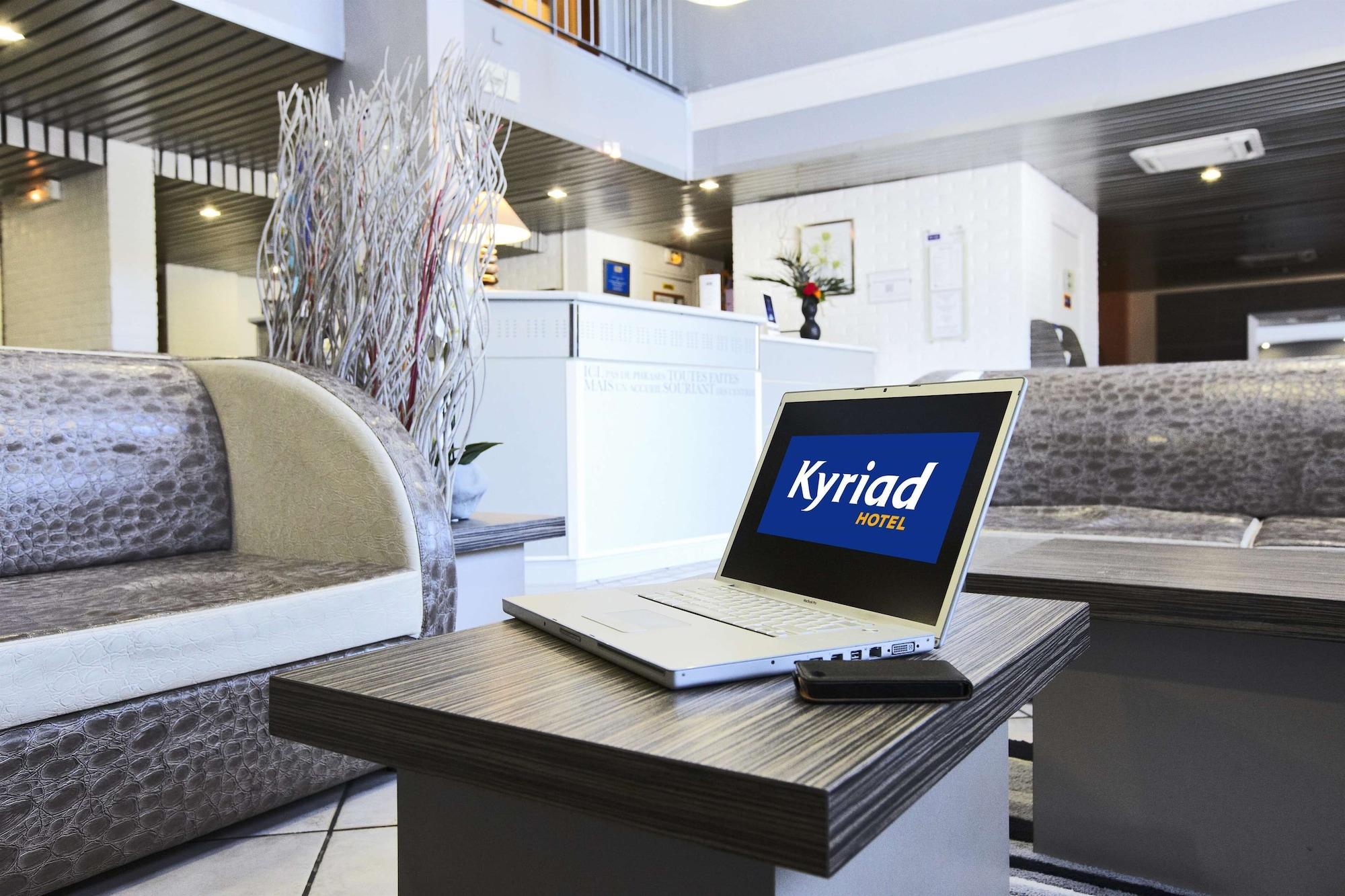 Kyriad Hotel Montpellier Centre Antigone Buitenkant foto