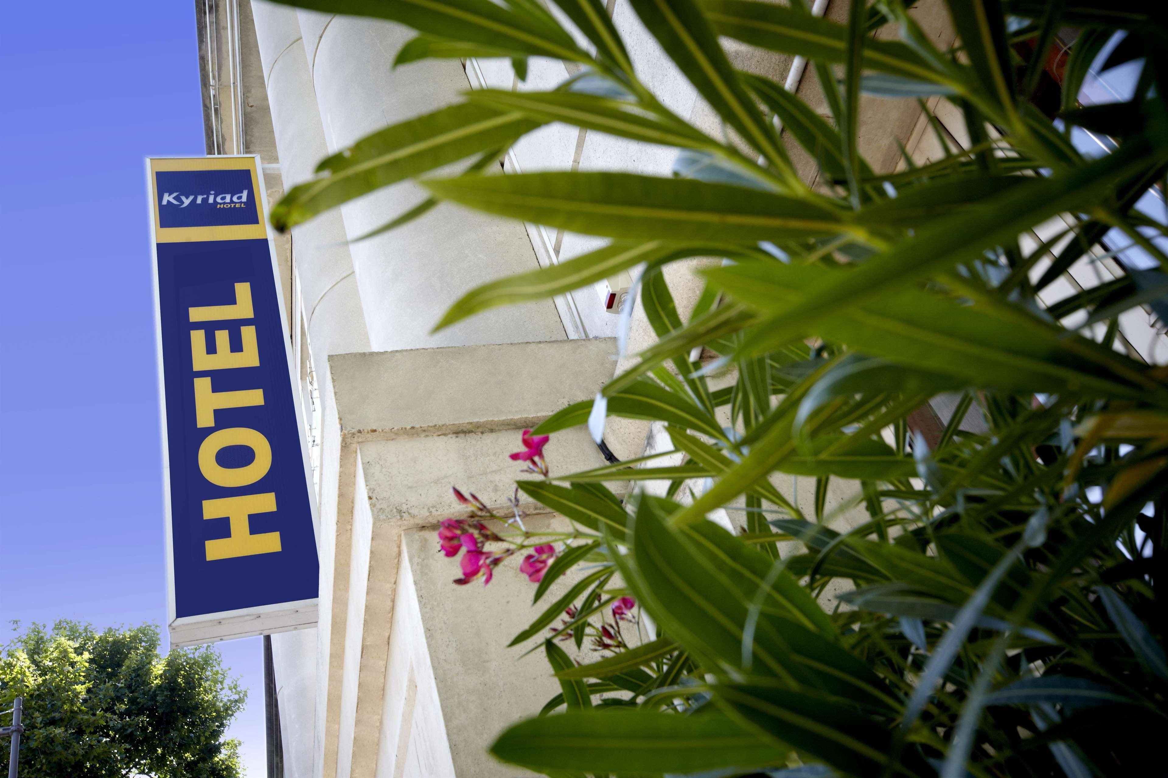 Kyriad Hotel Montpellier Centre Antigone Buitenkant foto