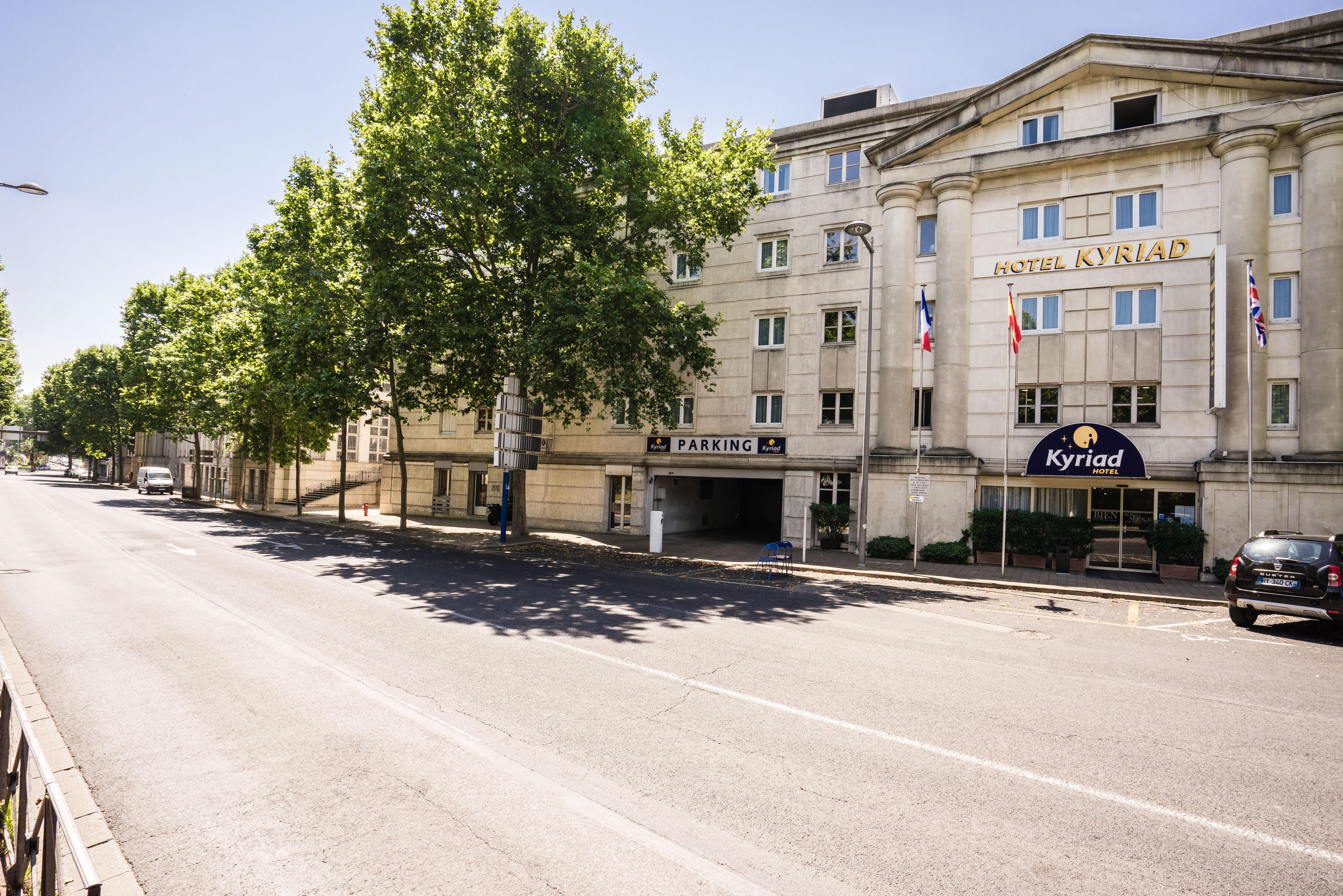 Kyriad Hotel Montpellier Centre Antigone Buitenkant foto