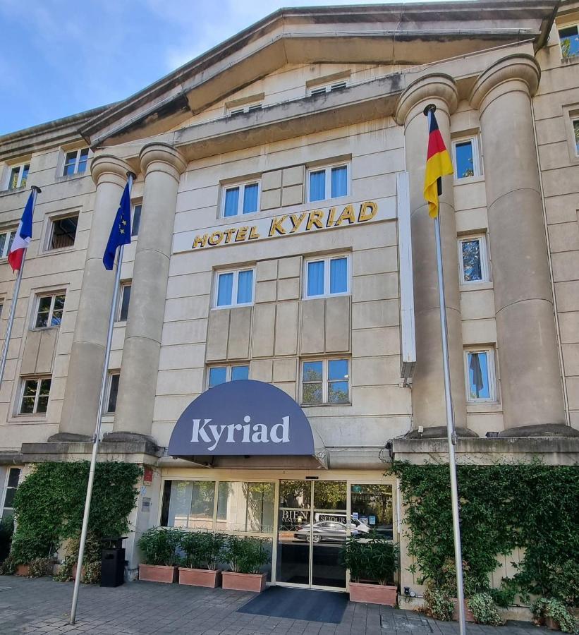 Kyriad Hotel Montpellier Centre Antigone Buitenkant foto