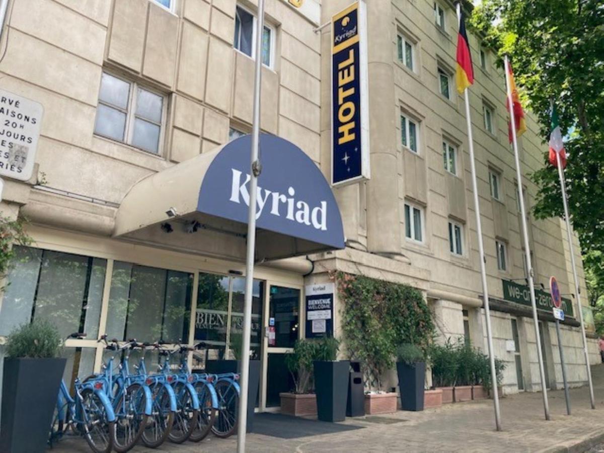 Kyriad Hotel Montpellier Centre Antigone Buitenkant foto