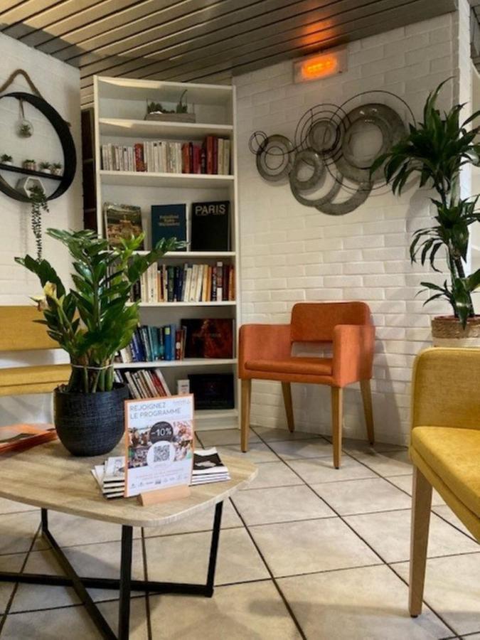 Kyriad Hotel Montpellier Centre Antigone Buitenkant foto